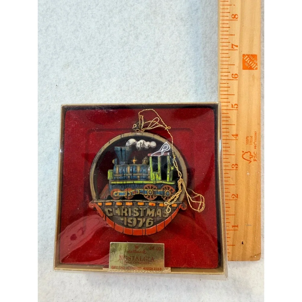 Vintage Hallmark Nostalgia Dated Ornament 1976 Train Tree Trimmer 400QX222-1